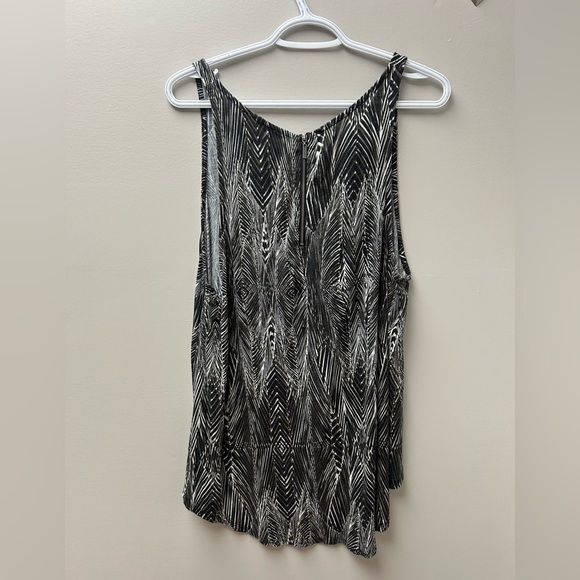 George Black & White Patterned Tank Top - Picture 2 of 4